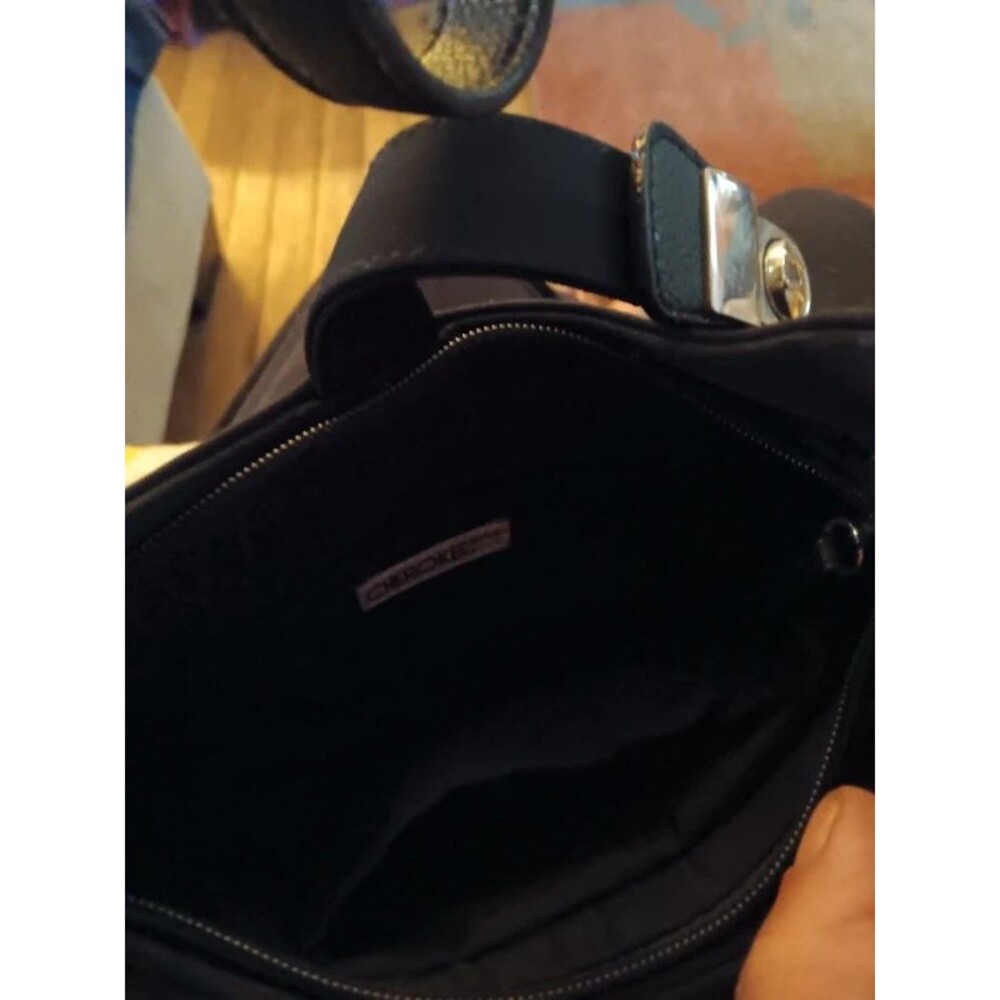 Handbag - Picture 2 of 4